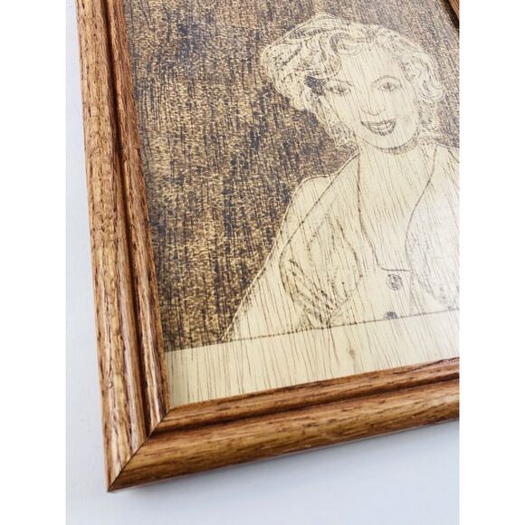 Handmade Art Etching Marilyn Monroe Wood Grains Carving Drawing Sketch Face Fron - Picture 2 of 9
